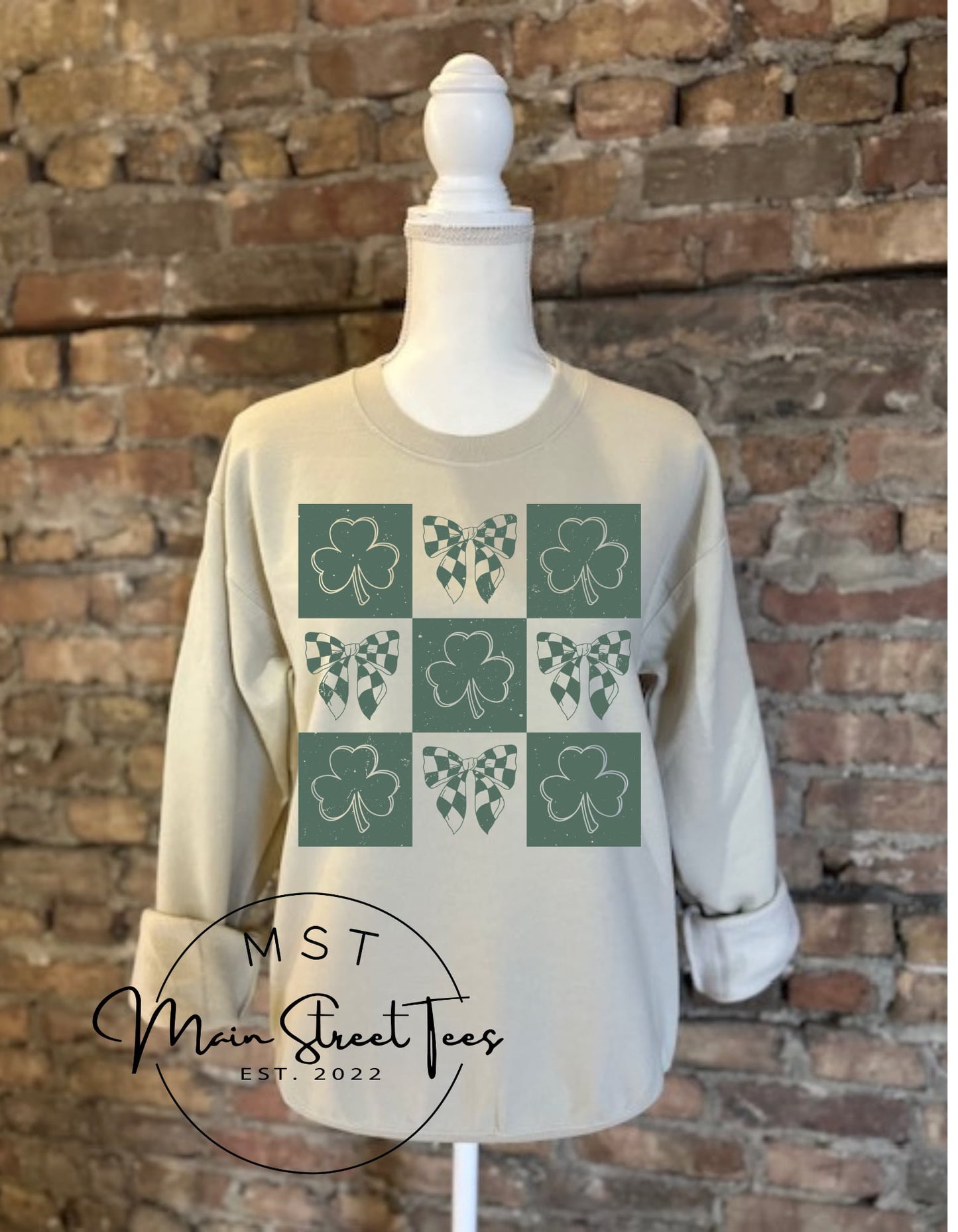 Checkered Shamrocks