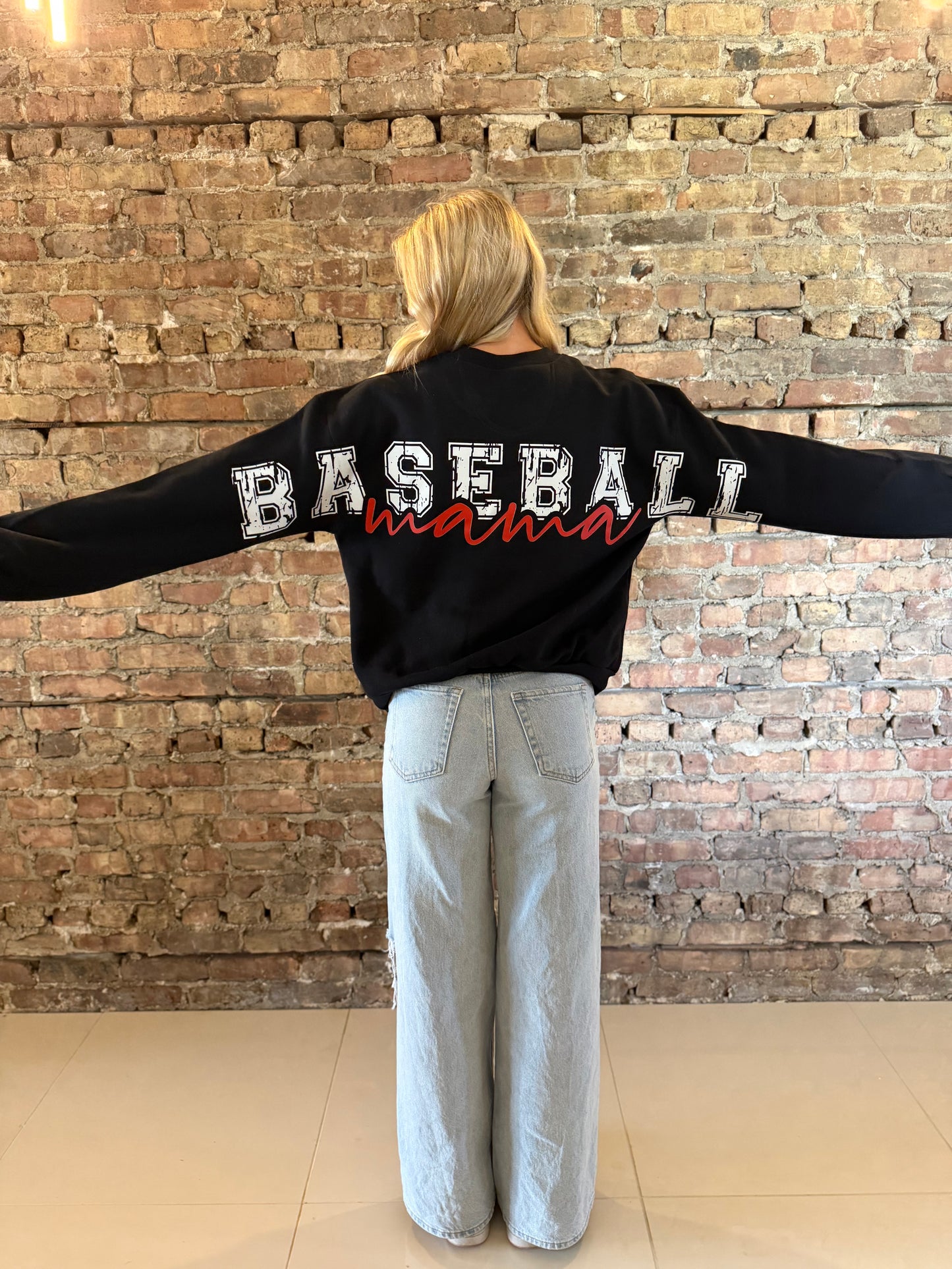 Baseball Mama Banner Cropped Crewneck