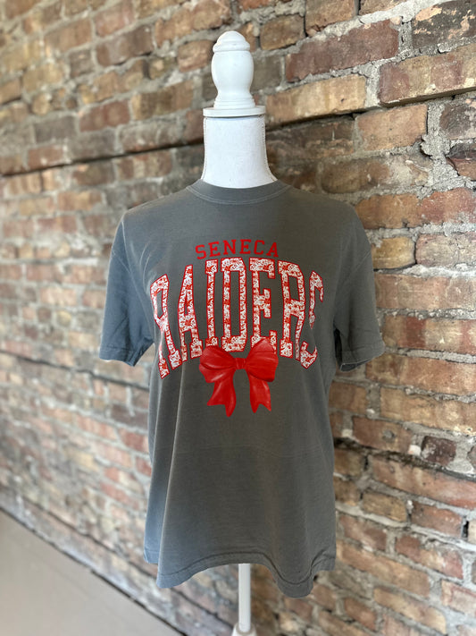 Seneca Raiders Bow T-Shirt