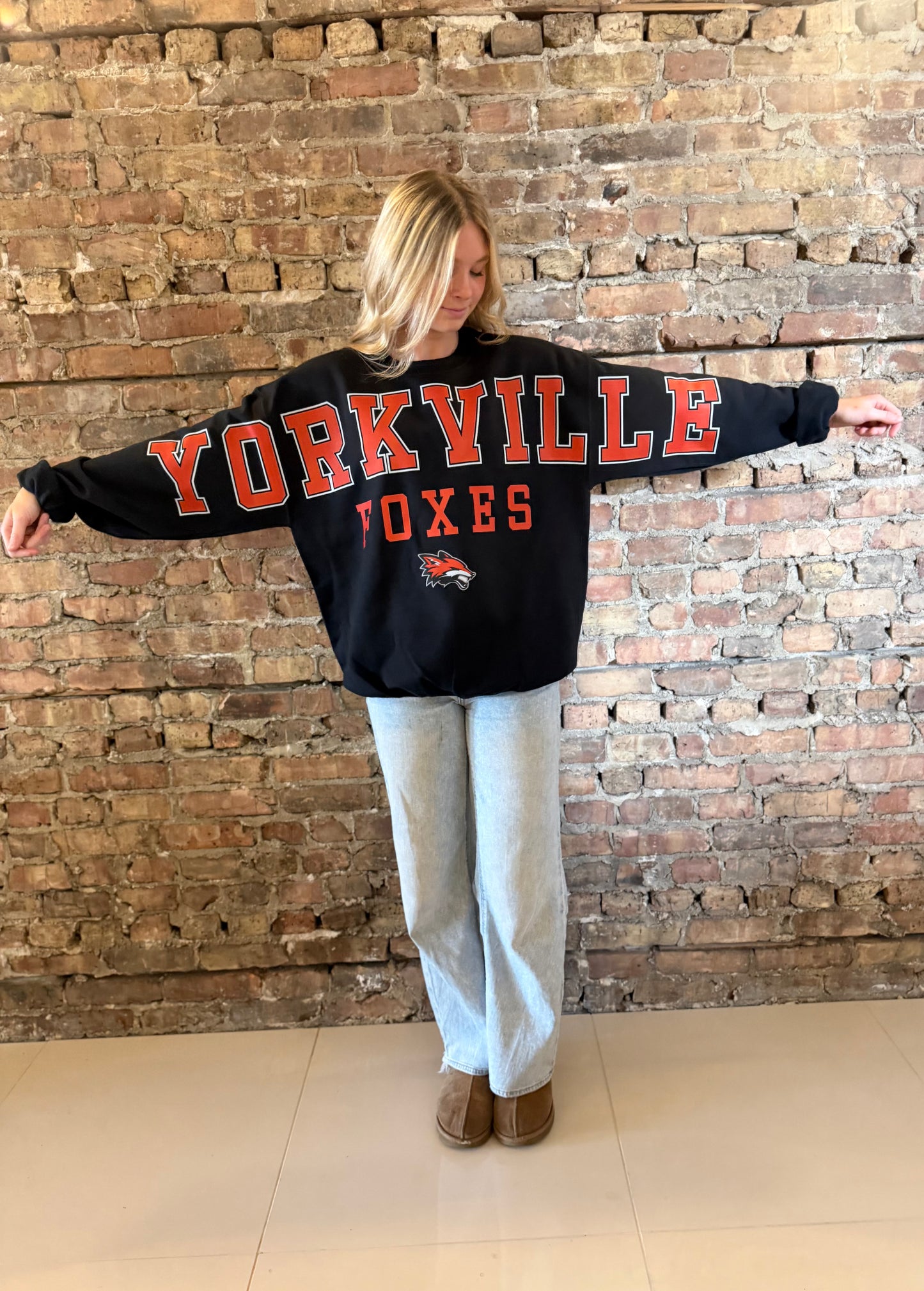 Yorkville Foxes Banner Crewneck